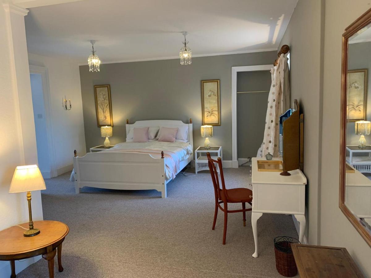 Hill House - Mews Town House, In A Quiet Private Close, In The City Centre Of Inverness. Buitenkant foto
